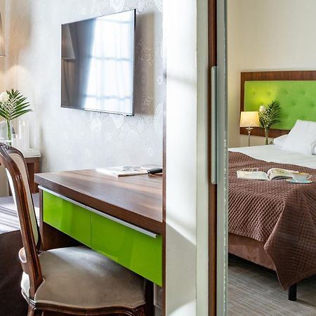Hotel Kazimierzowka كاجيمير دولنه المظهر الخارجي الصورة